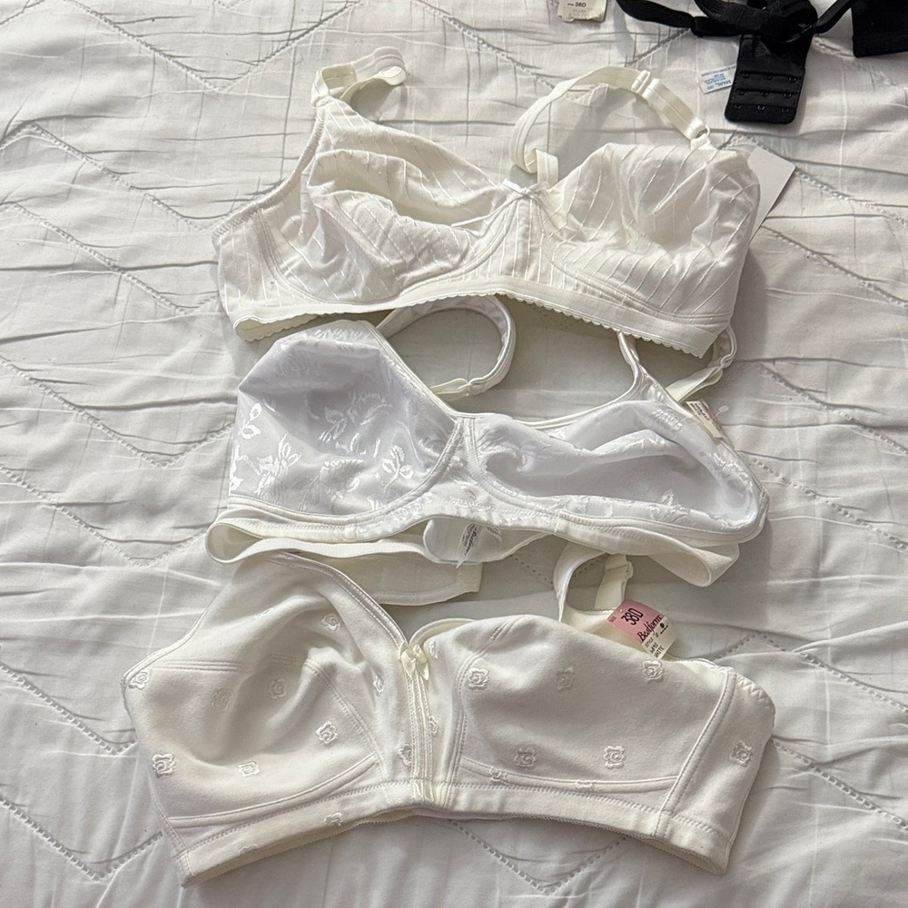 Womens bras white